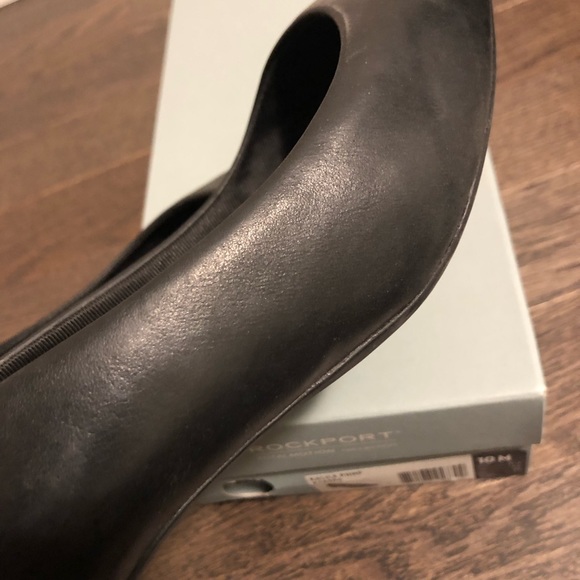 Rockport Black Leather Heels - Picture 5 of 7